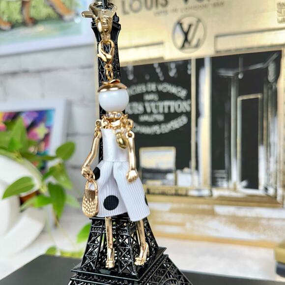 Bag charm doll keychain NEW CUTE - Picture 1 of 3